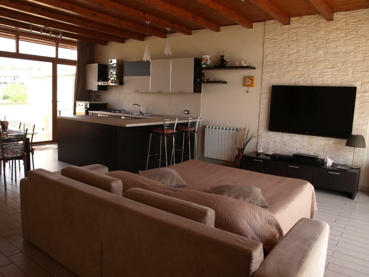 Apartament A Due Passi Da Tutto Katania Zewnętrze zdjęcie